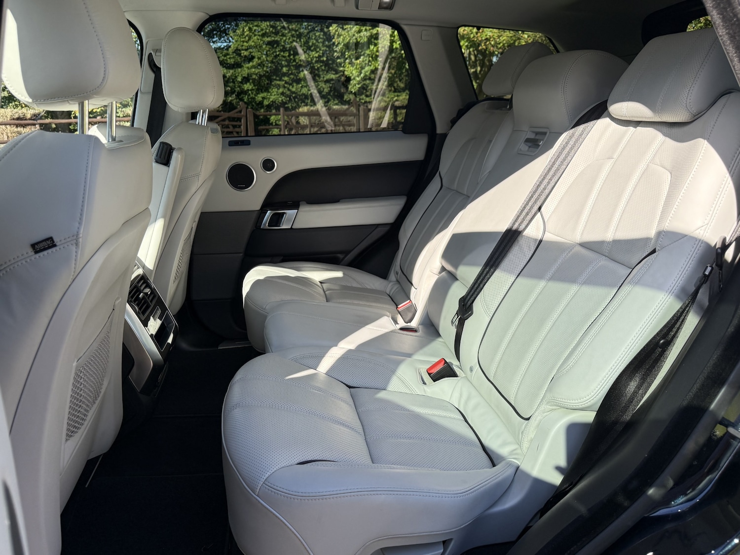 Used Land Rover Range Rover Sport 2015 for sale - 76332073: Photo 15