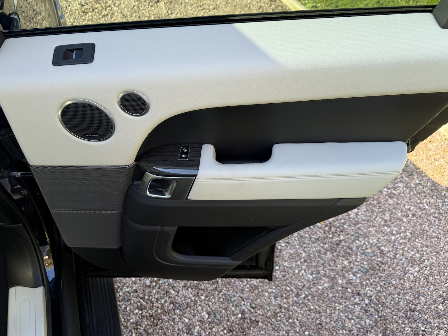 Used Land Rover Range Rover Sport 2015 for sale - 76332073: Photo 16