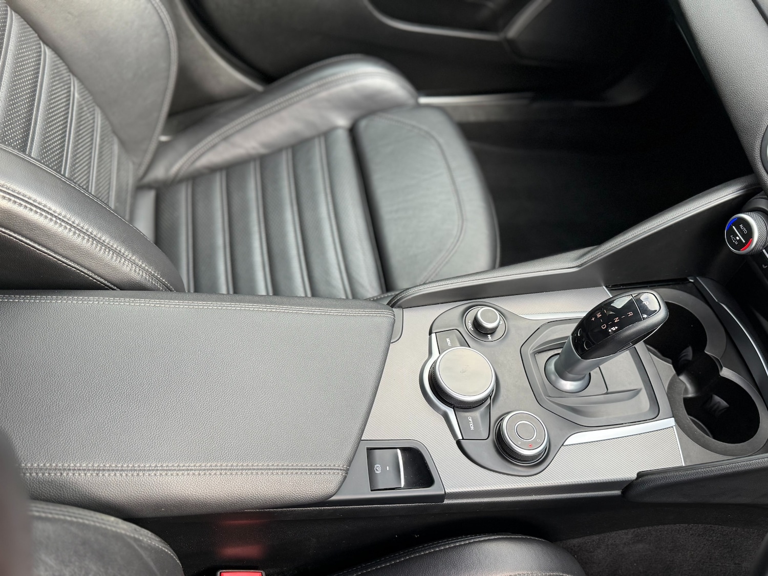 Used Alfa Romeo Giulia 2019 for sale - 76908281: Photo 31