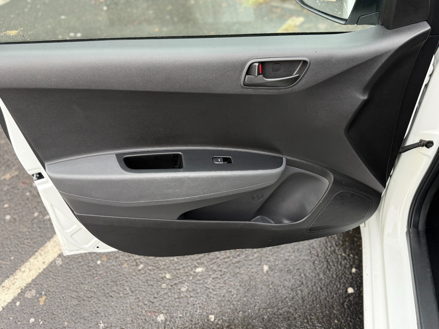 Used Hyundai i10 2019 for sale - 76892602: Photo 11