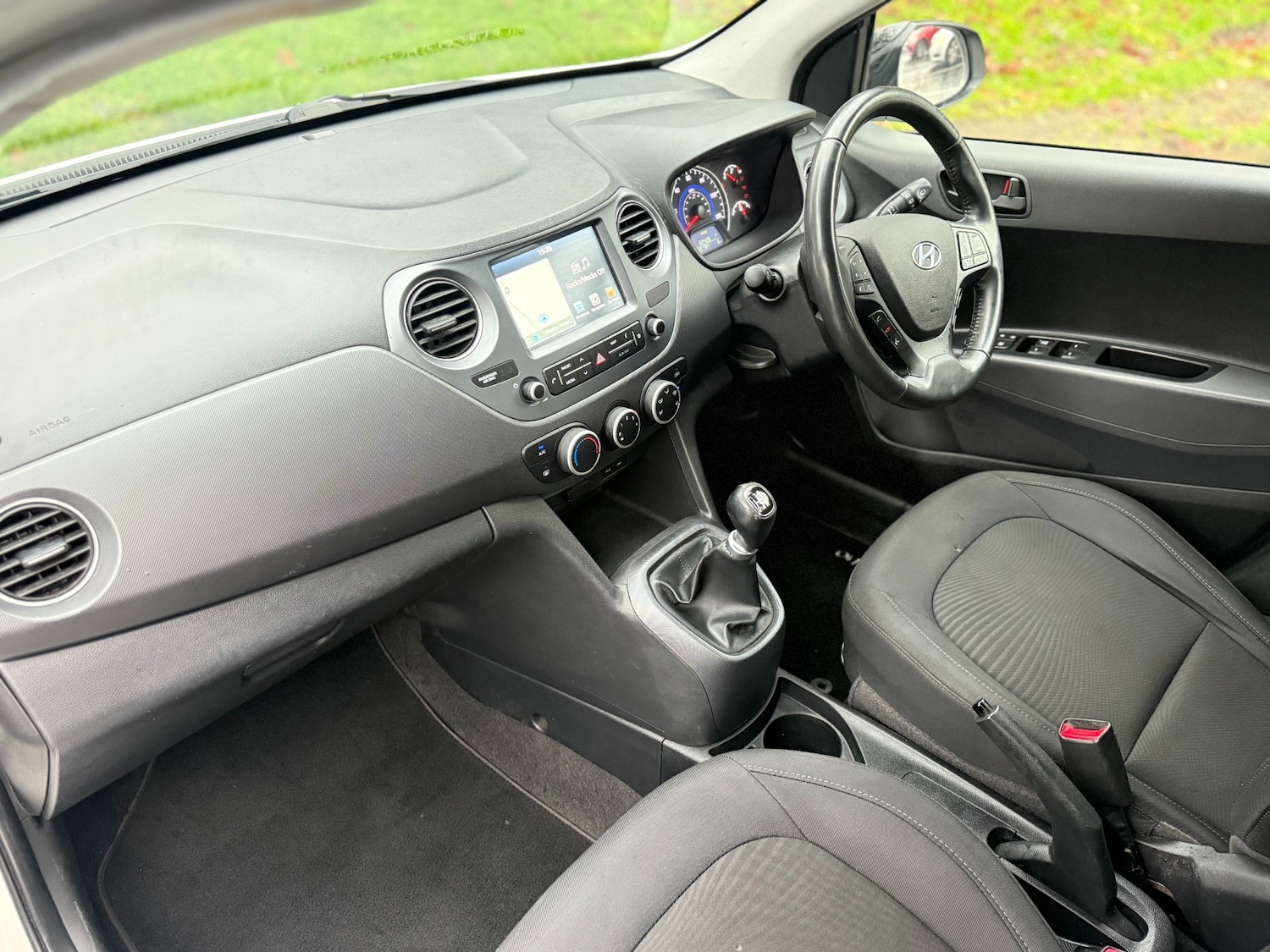 Used Hyundai i10 2019 for sale - 76892602: Photo 12