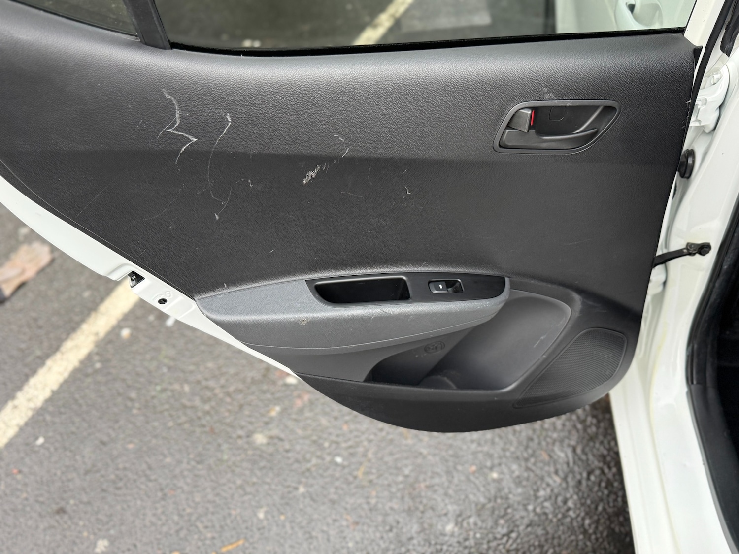 Used Hyundai i10 2019 for sale - 76892602: Photo 13