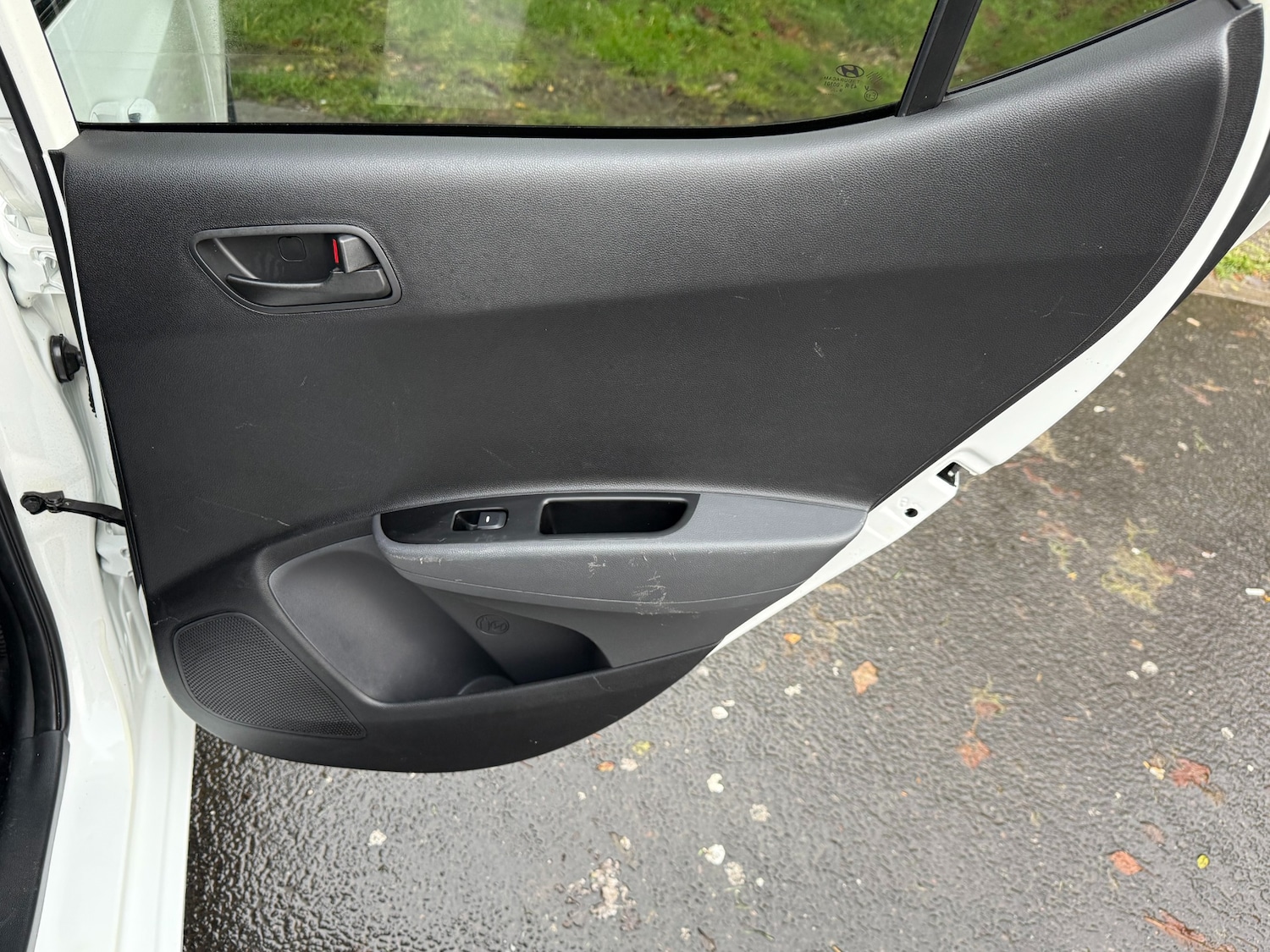 Used Hyundai i10 2019 for sale - 76892602: Photo 15