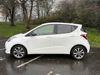 Used Hyundai i10 2019 for sale - 76892602: Photo
