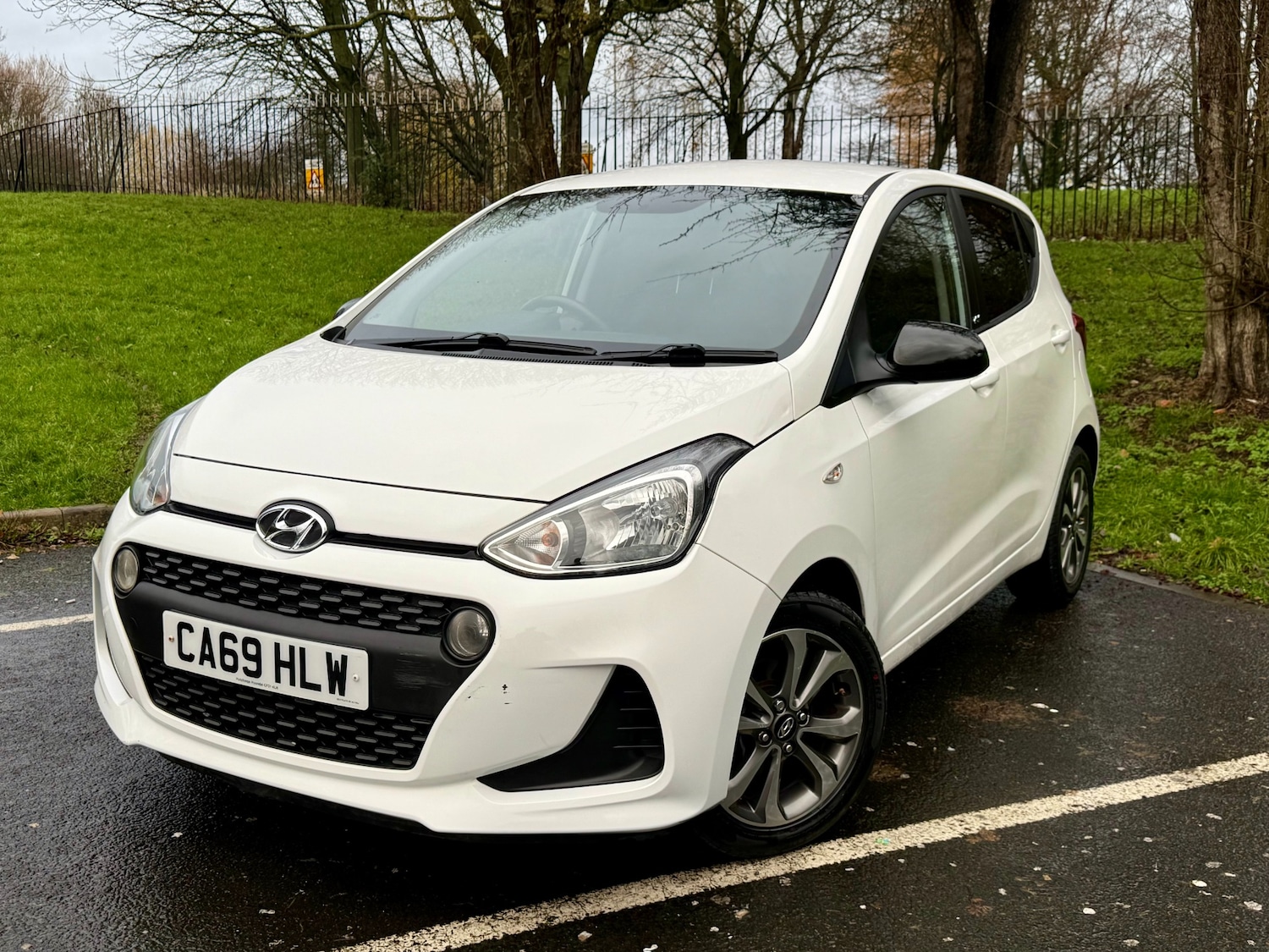 Used Hyundai i10 2019 for sale - 76892602: Photo 43