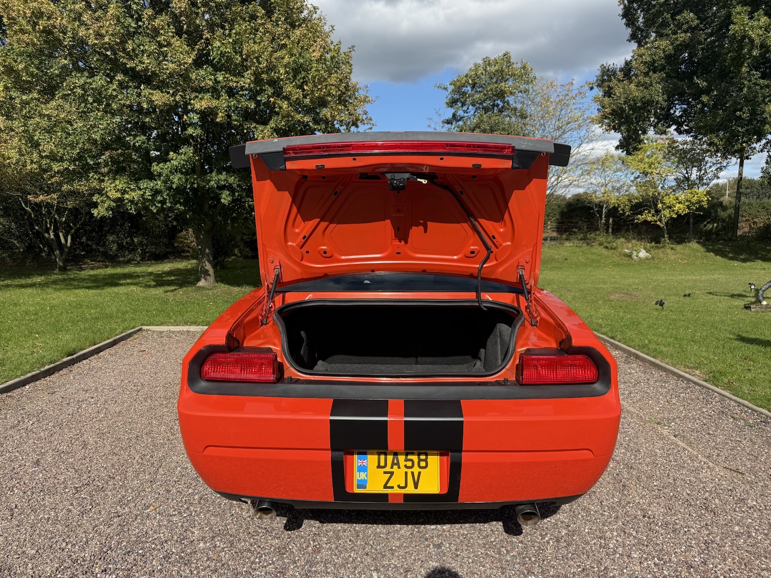 Used Dodge Challenger 2018 for sale - 76332172: Photo 8