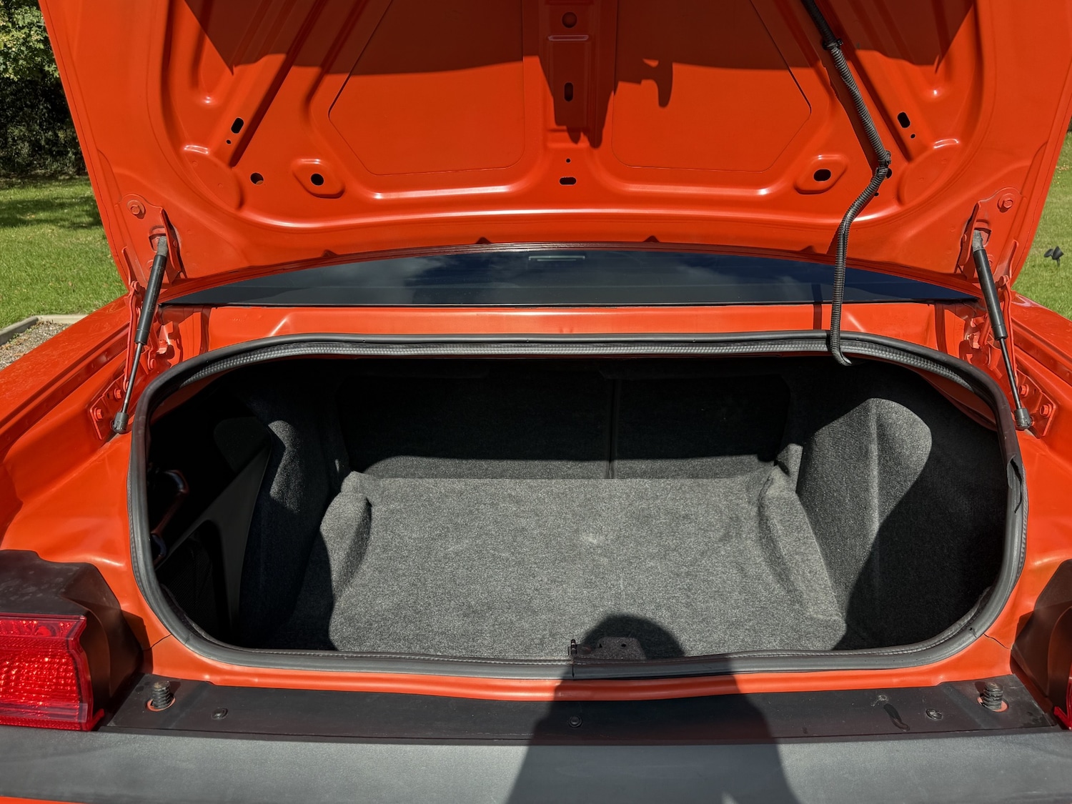 Used Dodge Challenger 2018 for sale - 76332172: Photo 9