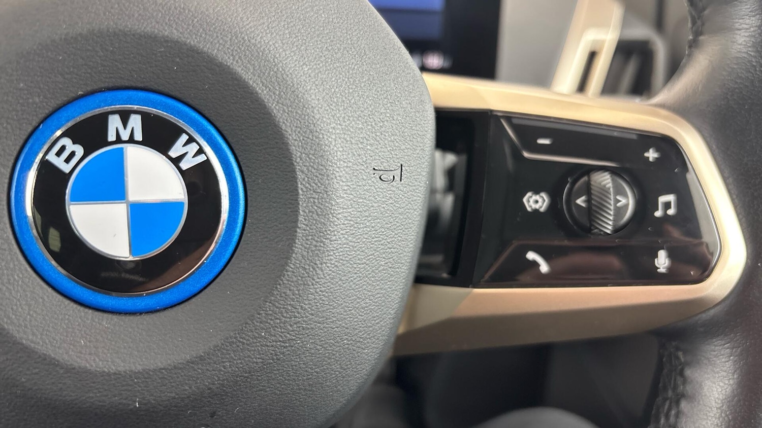 Used BMW iX 2022 for sale - 76913287: Photo 18