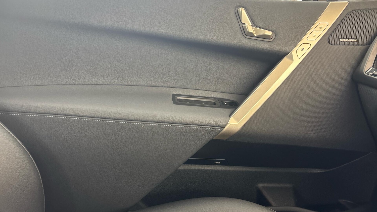 Used BMW iX 2022 for sale - 76913287: Photo 38