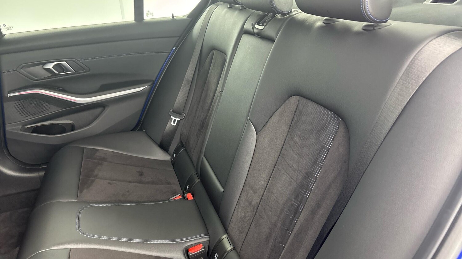 Used BMW 3 Series 2024 for sale - 76760341: Photo 12