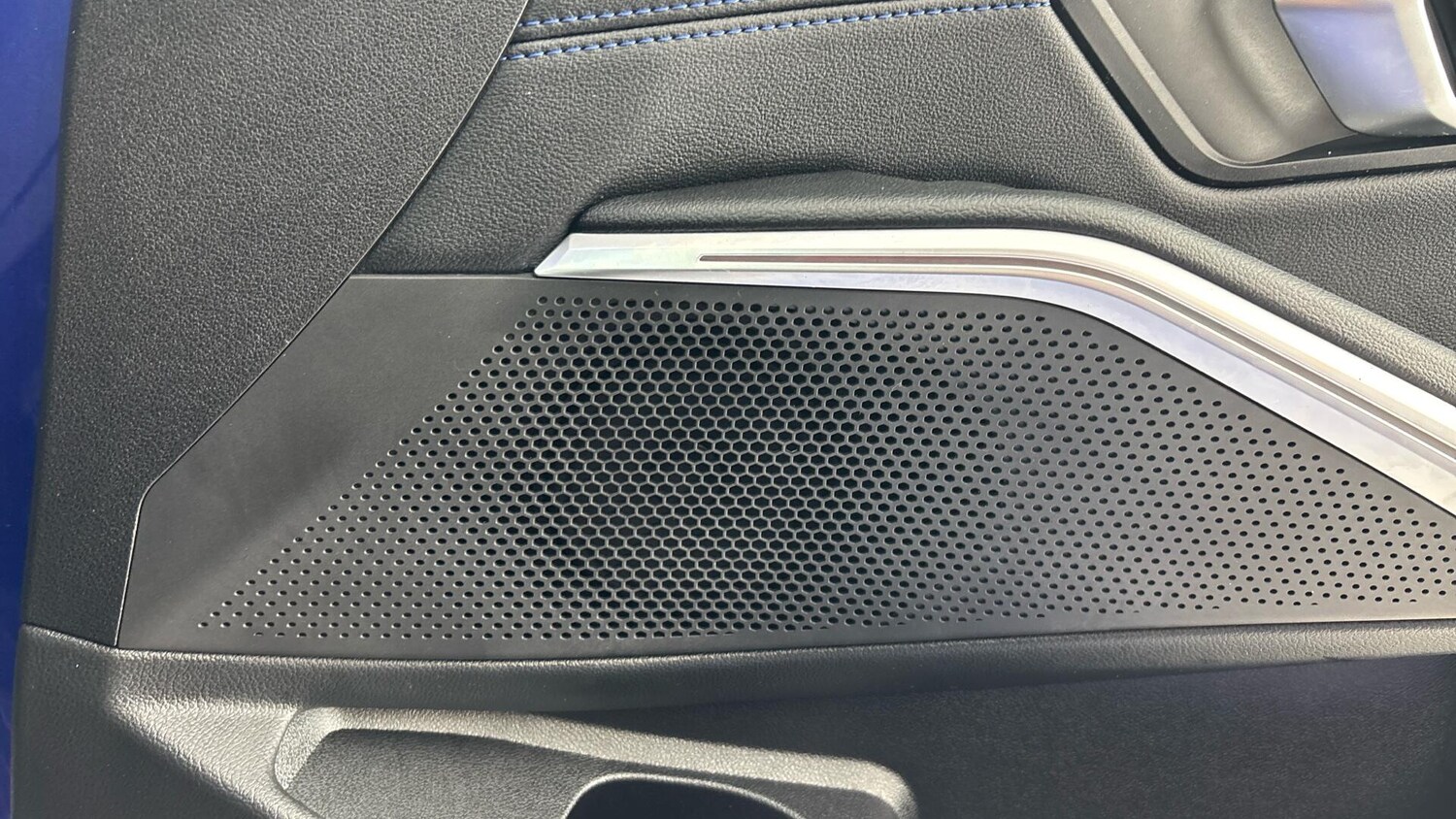 Used BMW 3 Series 2024 for sale - 76760118: Photo 20