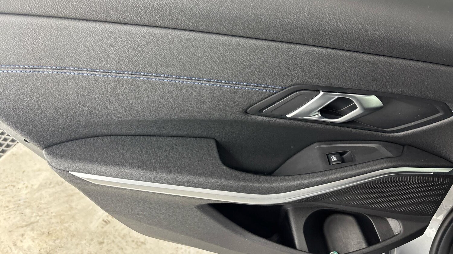 Used BMW 3 Series 2024 for sale - 77066984: Photo 42