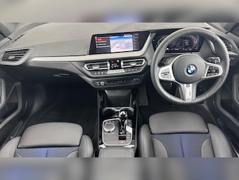Used BMW 1 Series 2024 for sale - 76952683: Photo