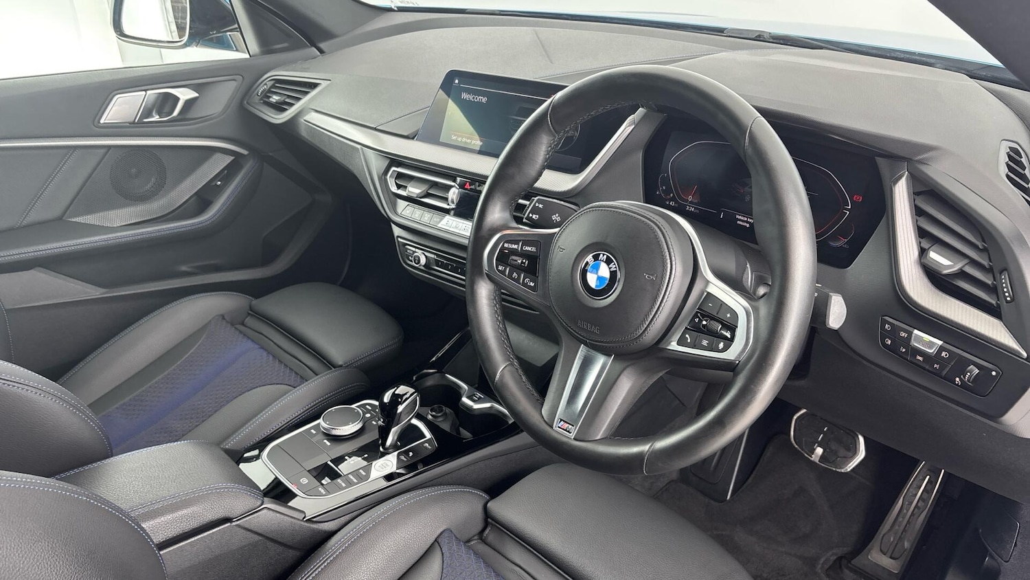 Used BMW 2 Series 2023 for sale - 76760086: Photo 6