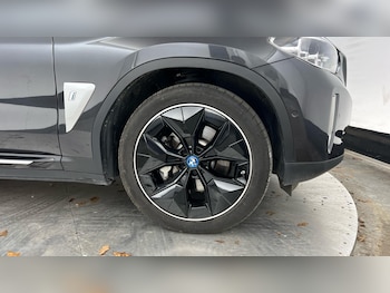 Used BMW iX3 2021 for sale - 76760063: Photo