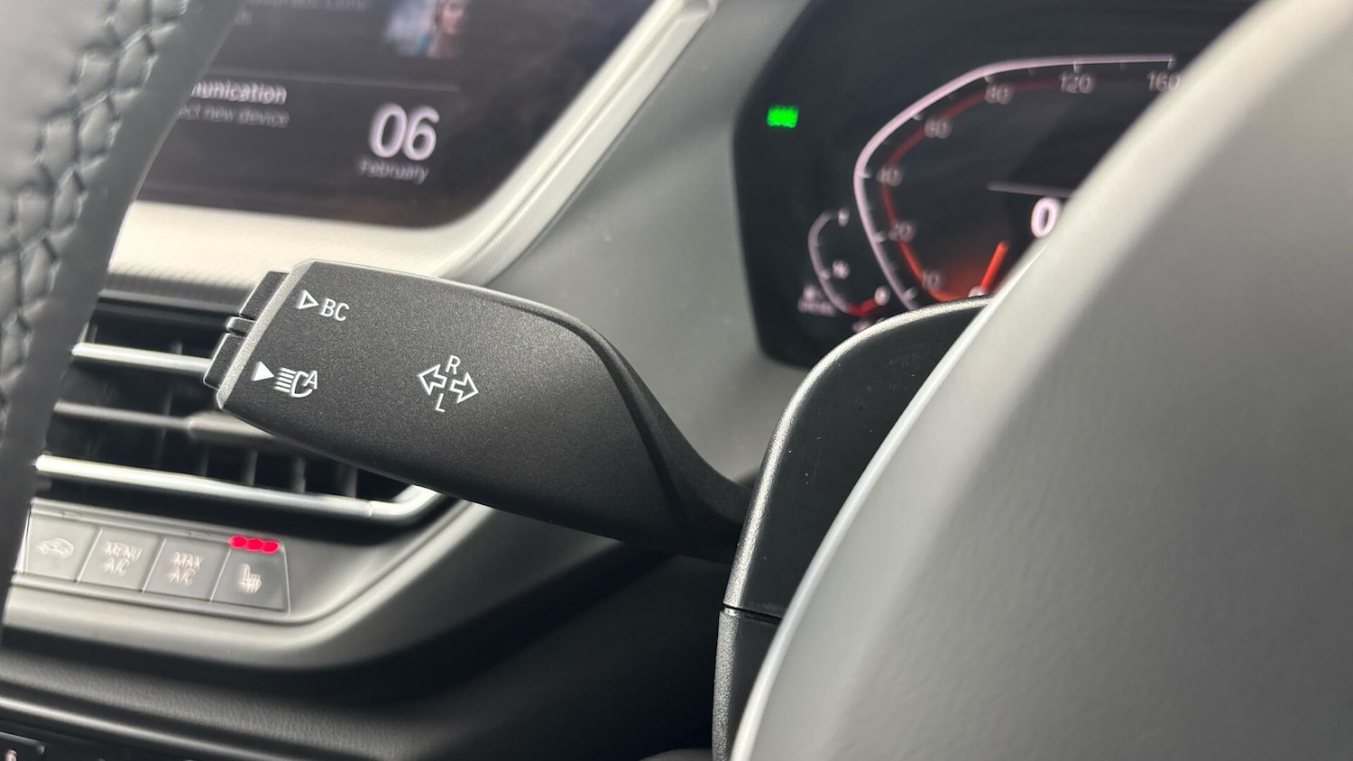 Used BMW 1 Series 2024 for sale - 77456080: Photo 35