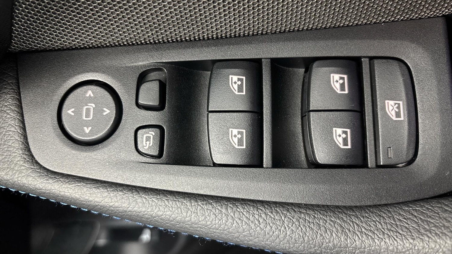 Used BMW 1 Series 2024 for sale - 77456080: Photo 37