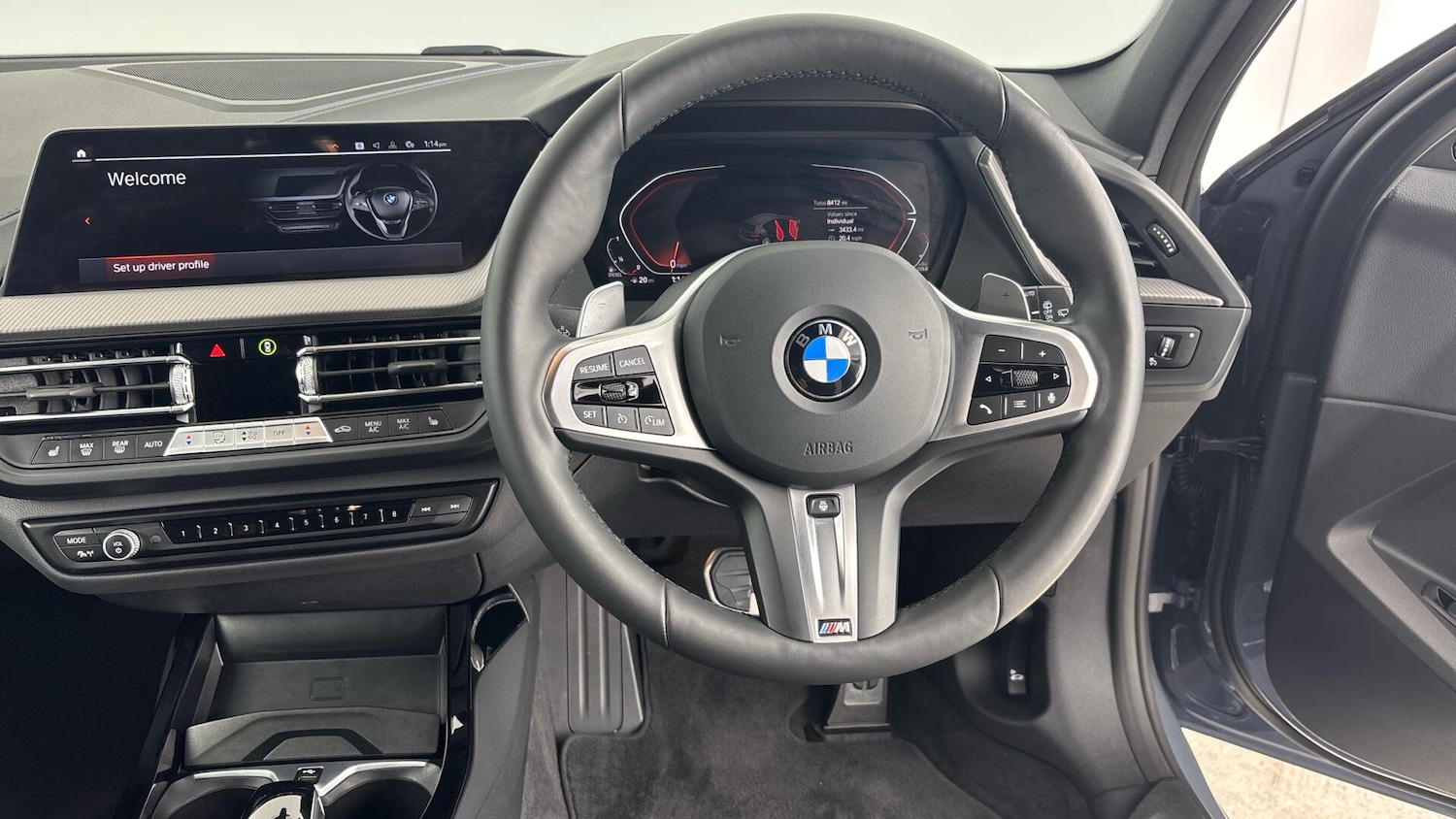 Used BMW 1 Series 2024 for sale - 77456080: Photo 5