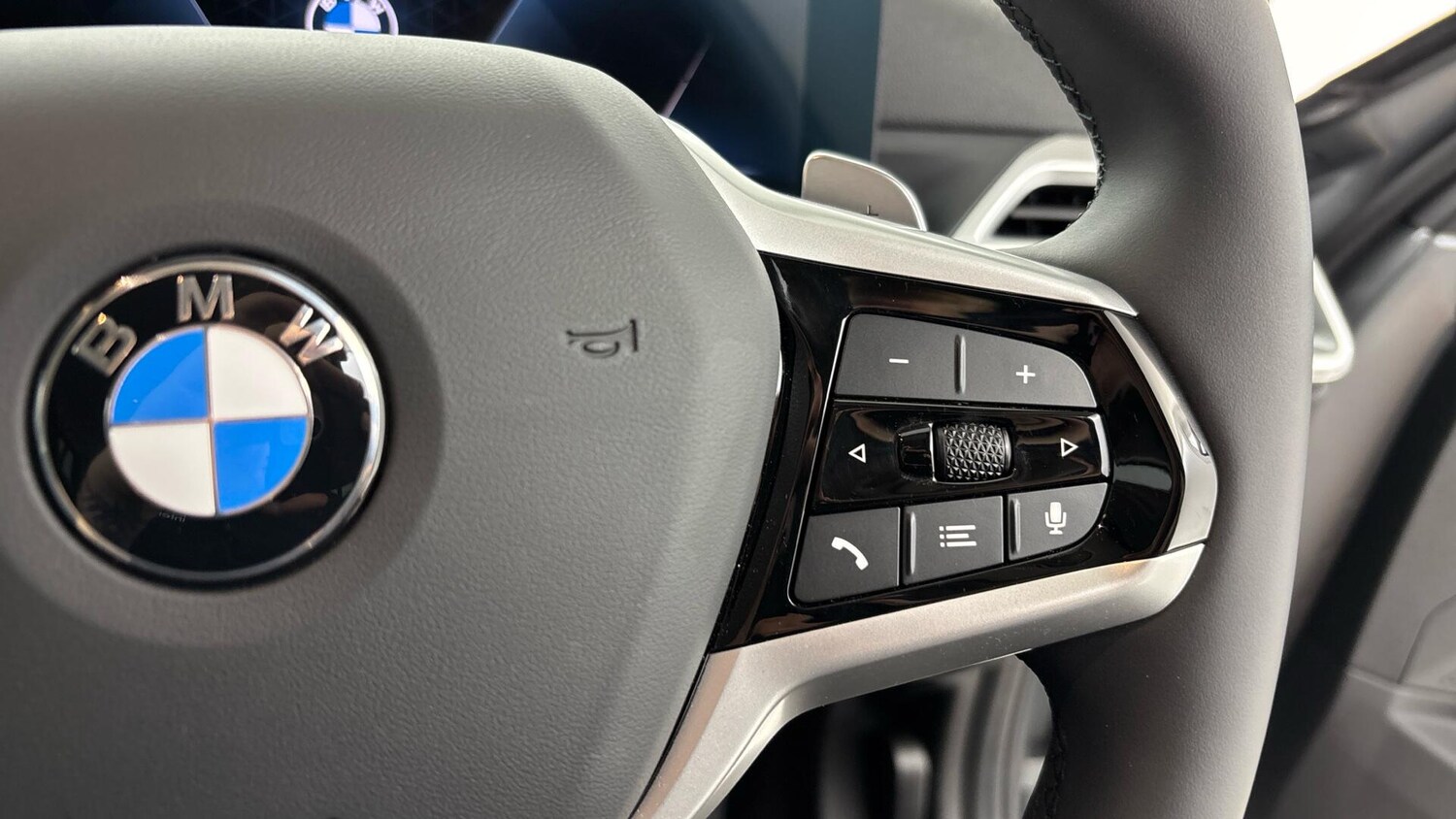 Used BMW 3 Series 2025 for sale - 76771666: Photo 18