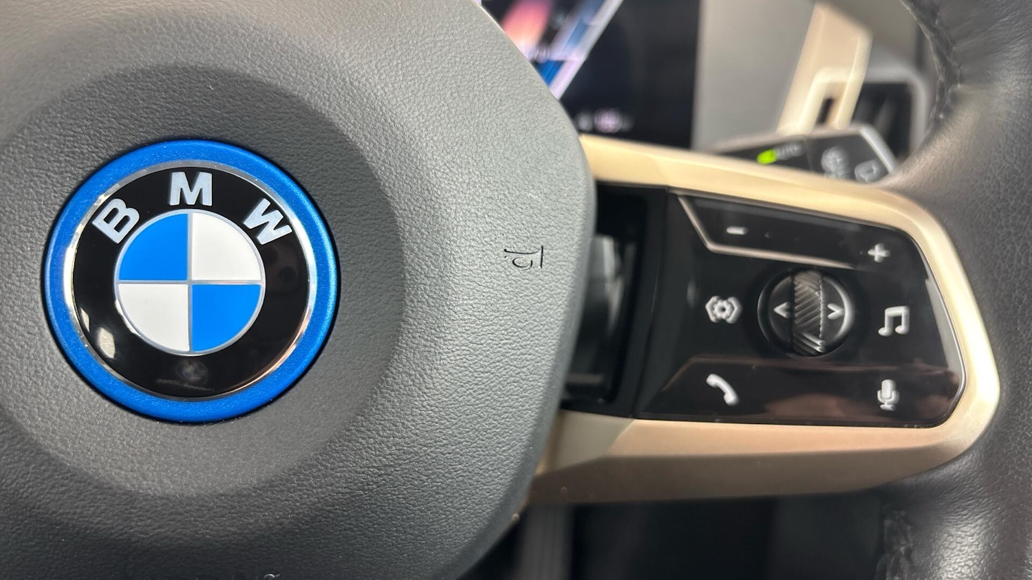 Used BMW iX 2024 for sale - 77469152: Photo 18