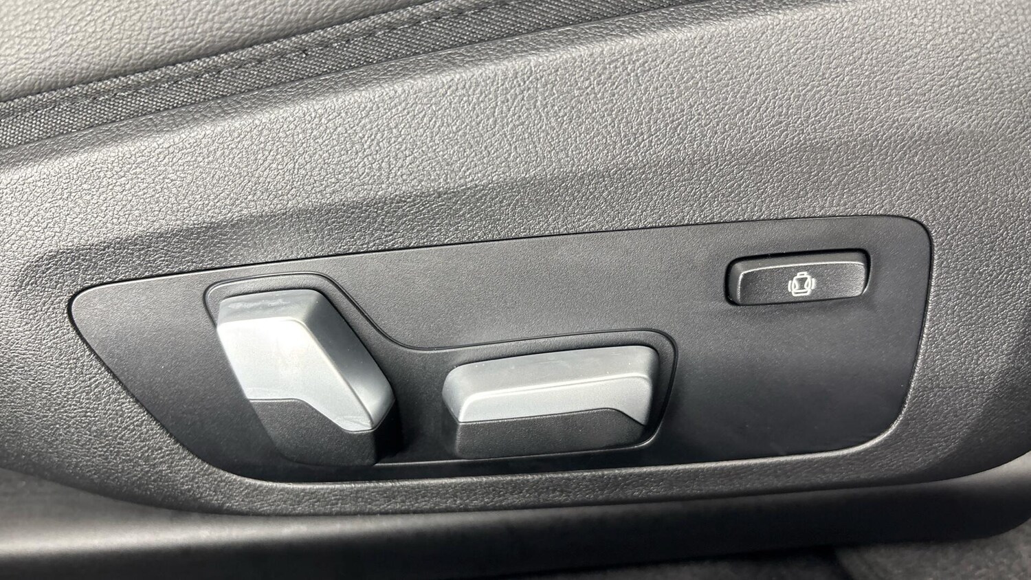 Used BMW 4 Series 2022 for sale - 76781669: Photo 41