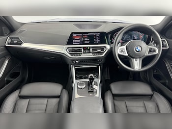 Used BMW 3 Series 2022 for sale - 78020110: Photo