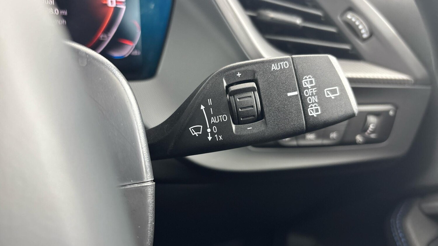 Used BMW 1 Series 2023 for sale - 77120402: Photo 34