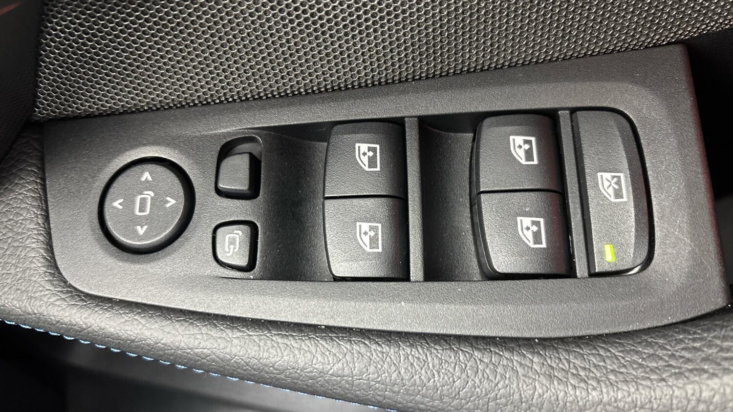 Used BMW 1 Series 2023 for sale - 77120402: Photo 35