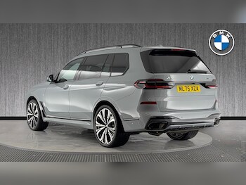 Used BMW X7 2025 for sale - 77386329: Photo