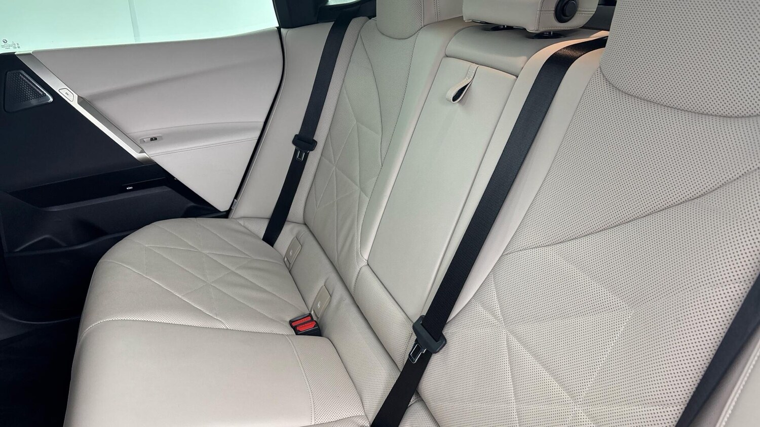 Used BMW iX 2022 for sale - 77657728: Photo 12