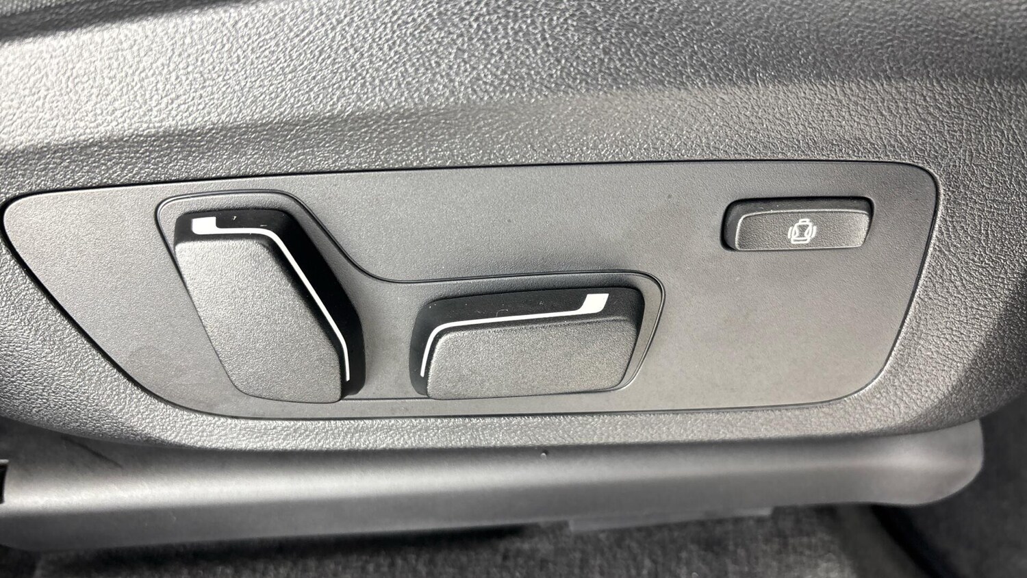 Used BMW iX3 2025 for sale - 78019806: Photo 31