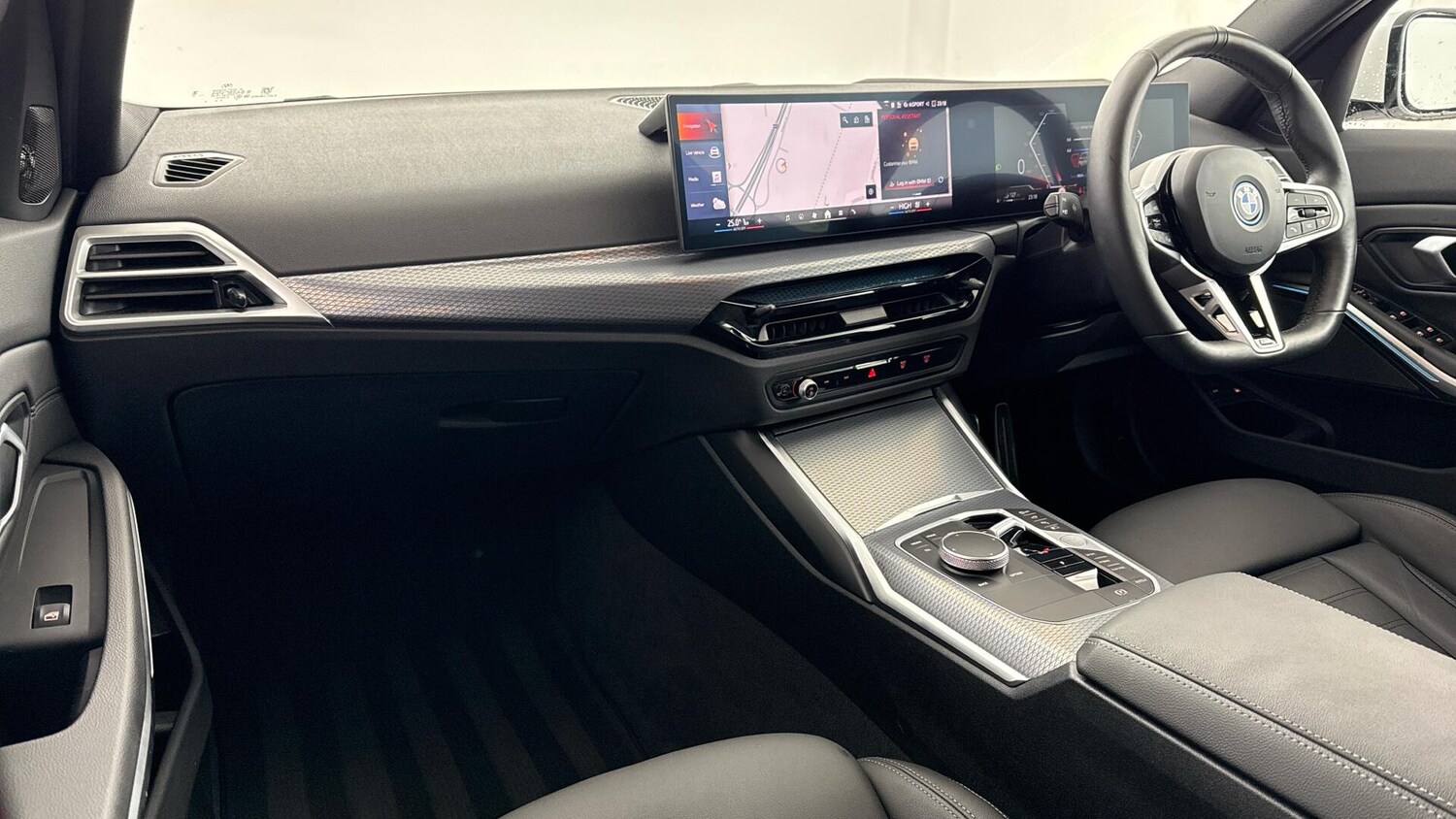 Used BMW 3 Series 2025 for sale - 76952529: Photo 7