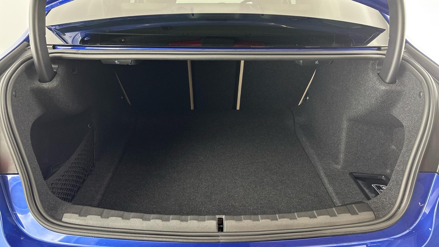 Used BMW 3 Series 2024 for sale - 76760435: Photo 13