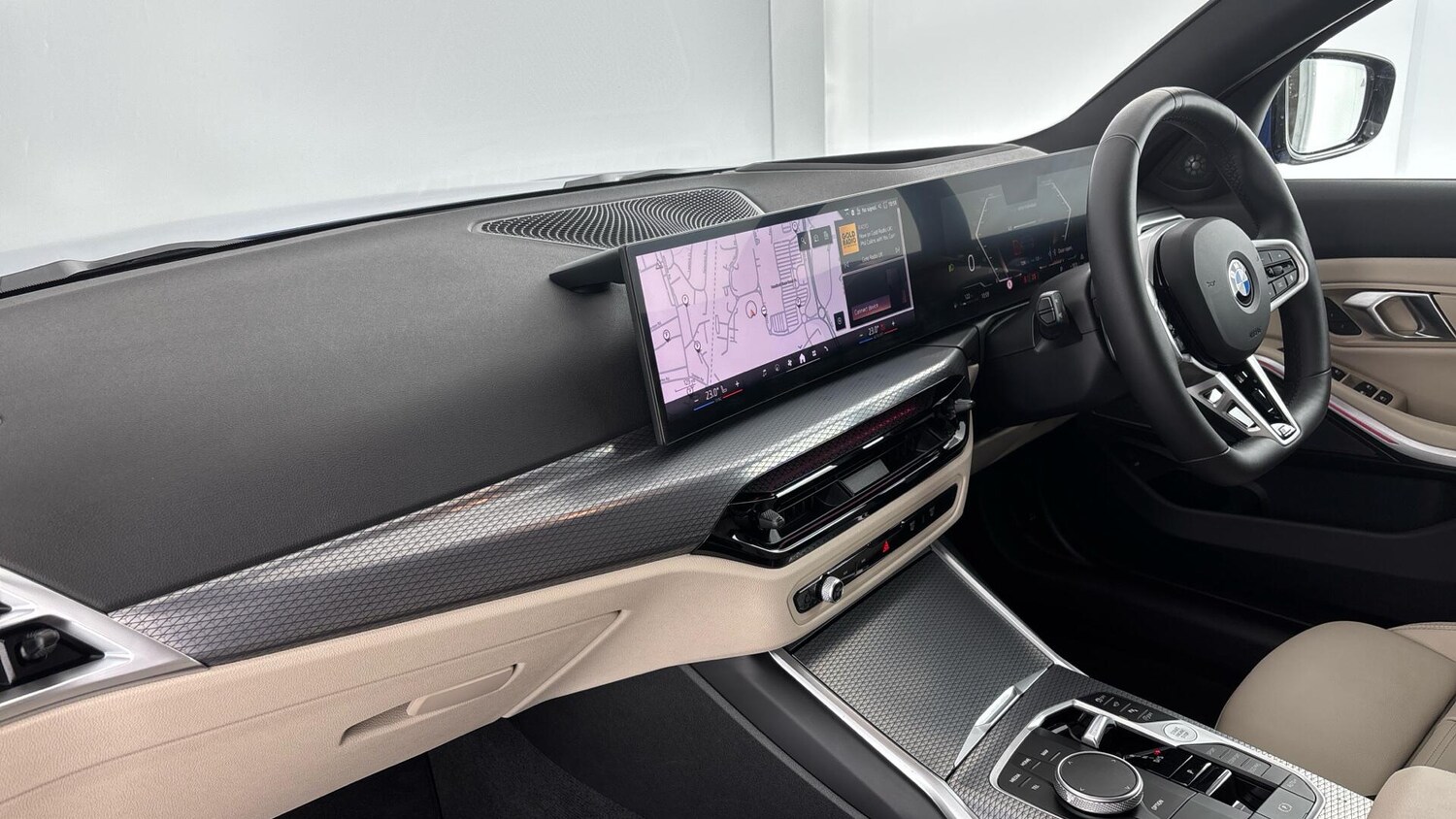 Used BMW 3 Series 2024 for sale - 76760435: Photo 7