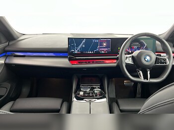 Used BMW 5 Series 2025 for sale - 77267046: Photo