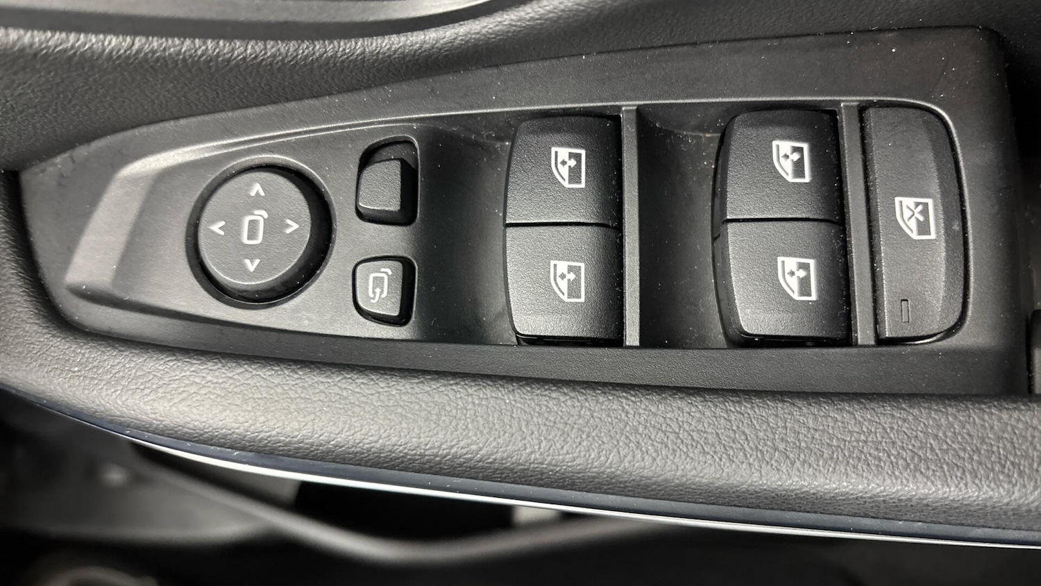 Used BMW 3 Series 2024 for sale - 76760302: Photo 35