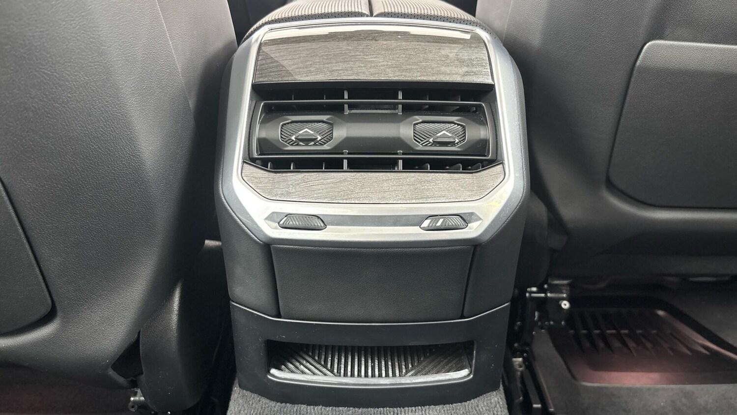 Used BMW i7 2024 for sale - 77671187: Photo 42