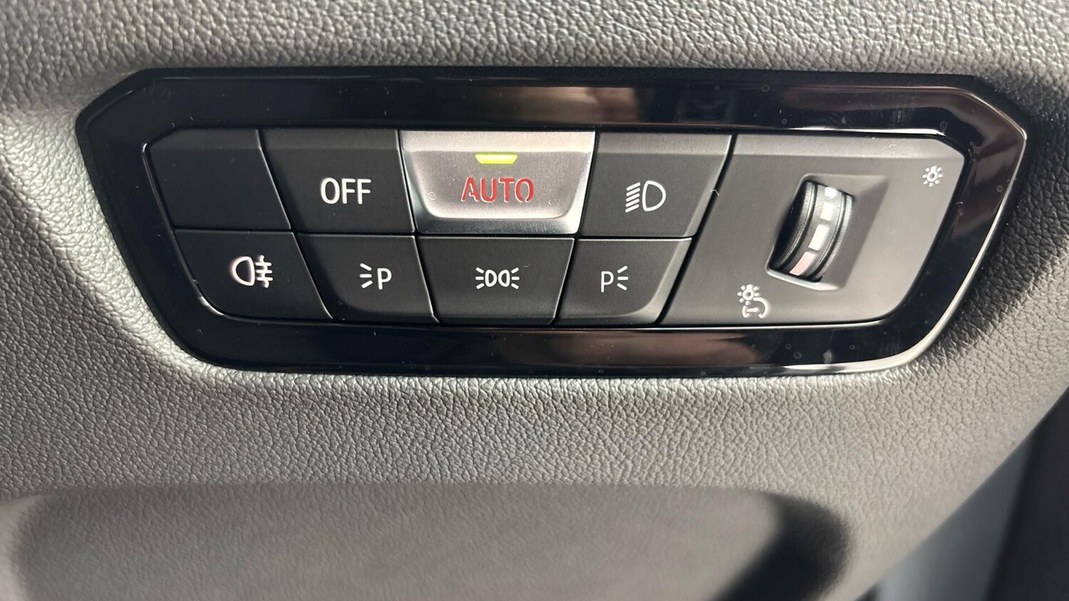 Used BMW 2 Series 2025 for sale - 76760424: Photo 36