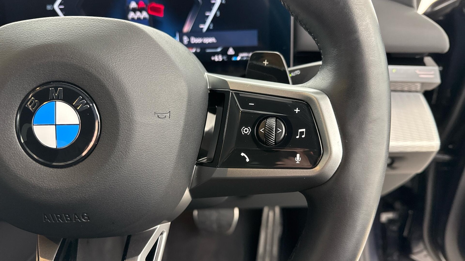 Used BMW 5 Series 2025 for sale - 77387495: Photo 18