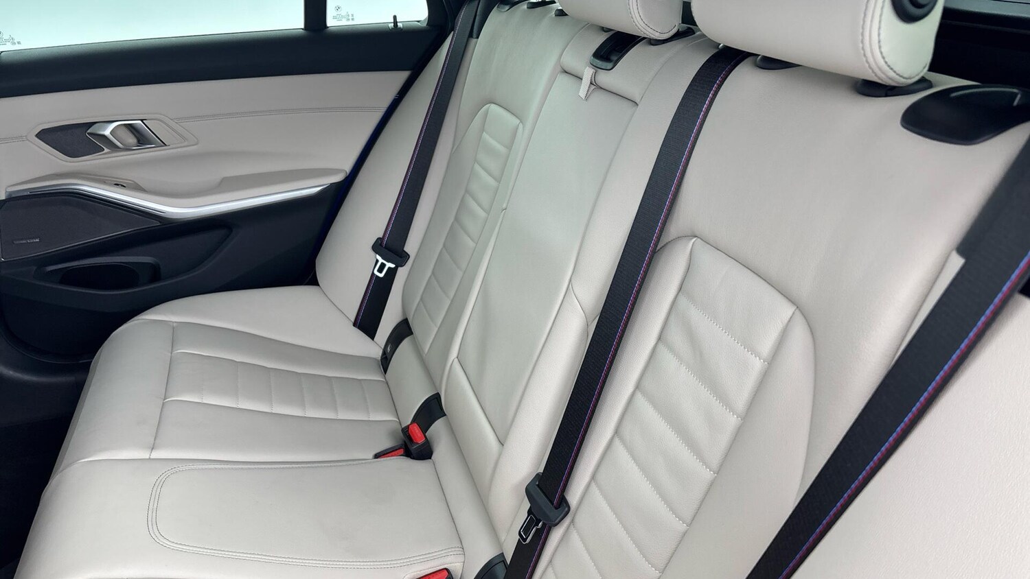 Used BMW 3 Series 2024 for sale - 76760040: Photo 12