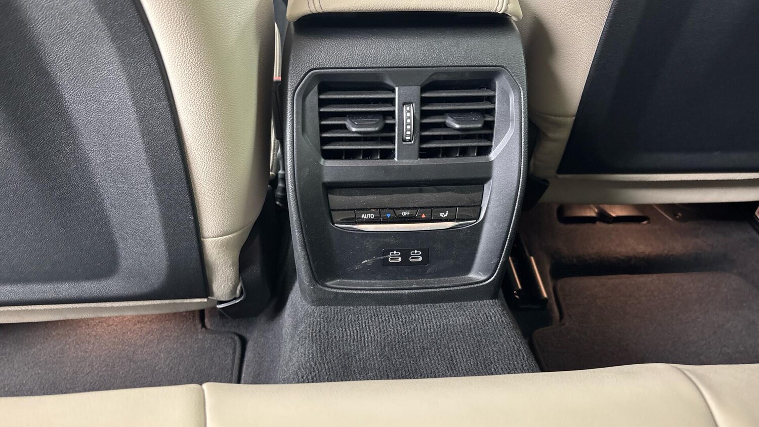 Used BMW 3 Series 2024 for sale - 76760040: Photo 27