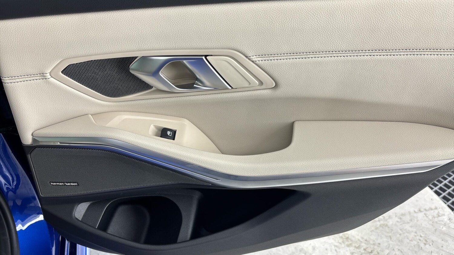 Used BMW 3 Series 2024 for sale - 76760040: Photo 29