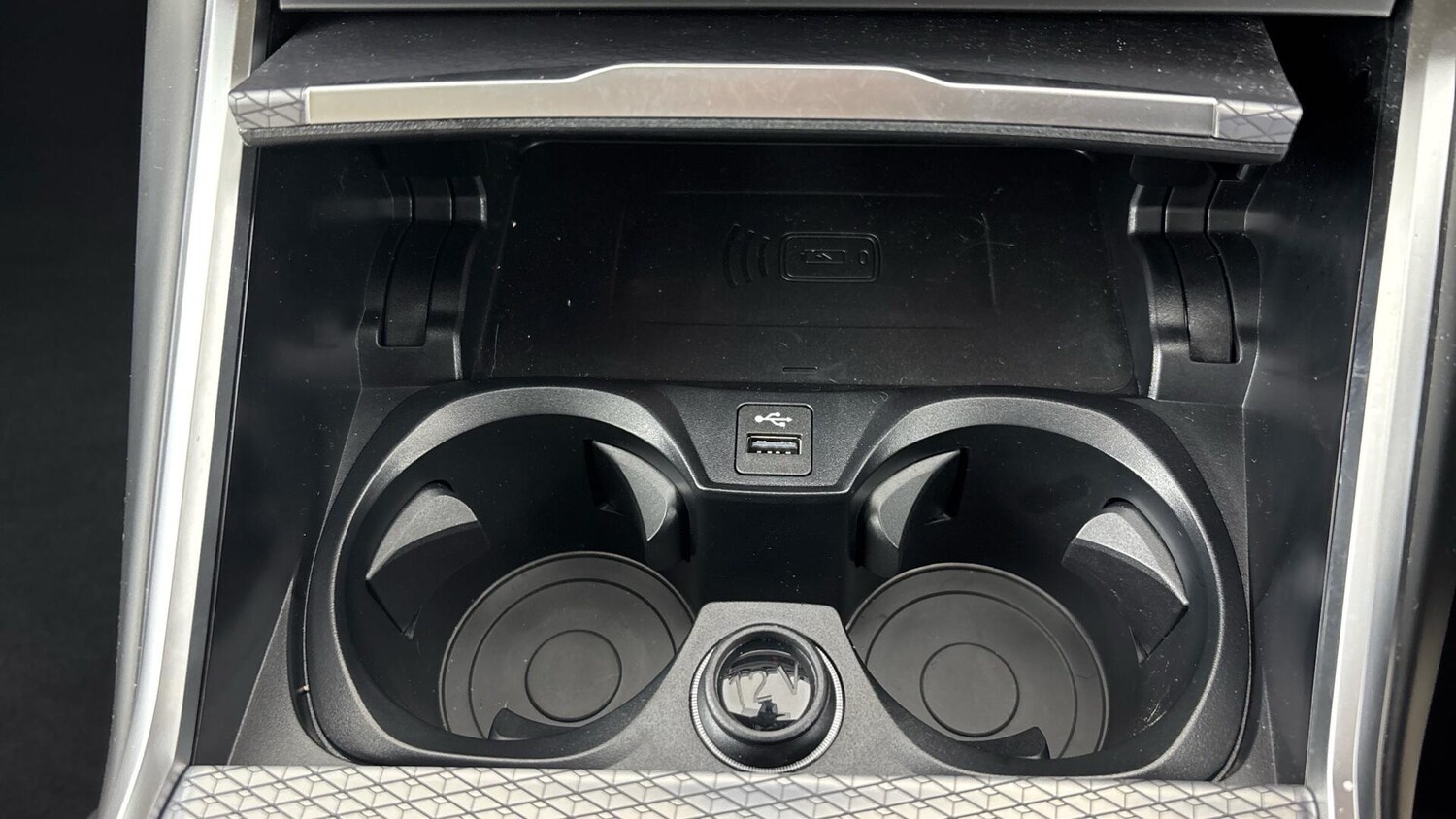 Used BMW 3 Series 2024 for sale - 76760040: Photo 33