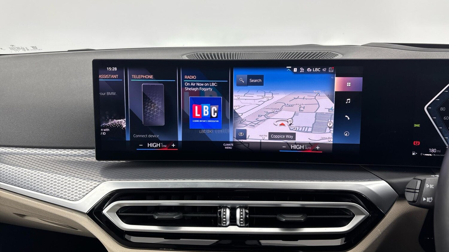 Used BMW 3 Series 2024 for sale - 76760040: Photo 8