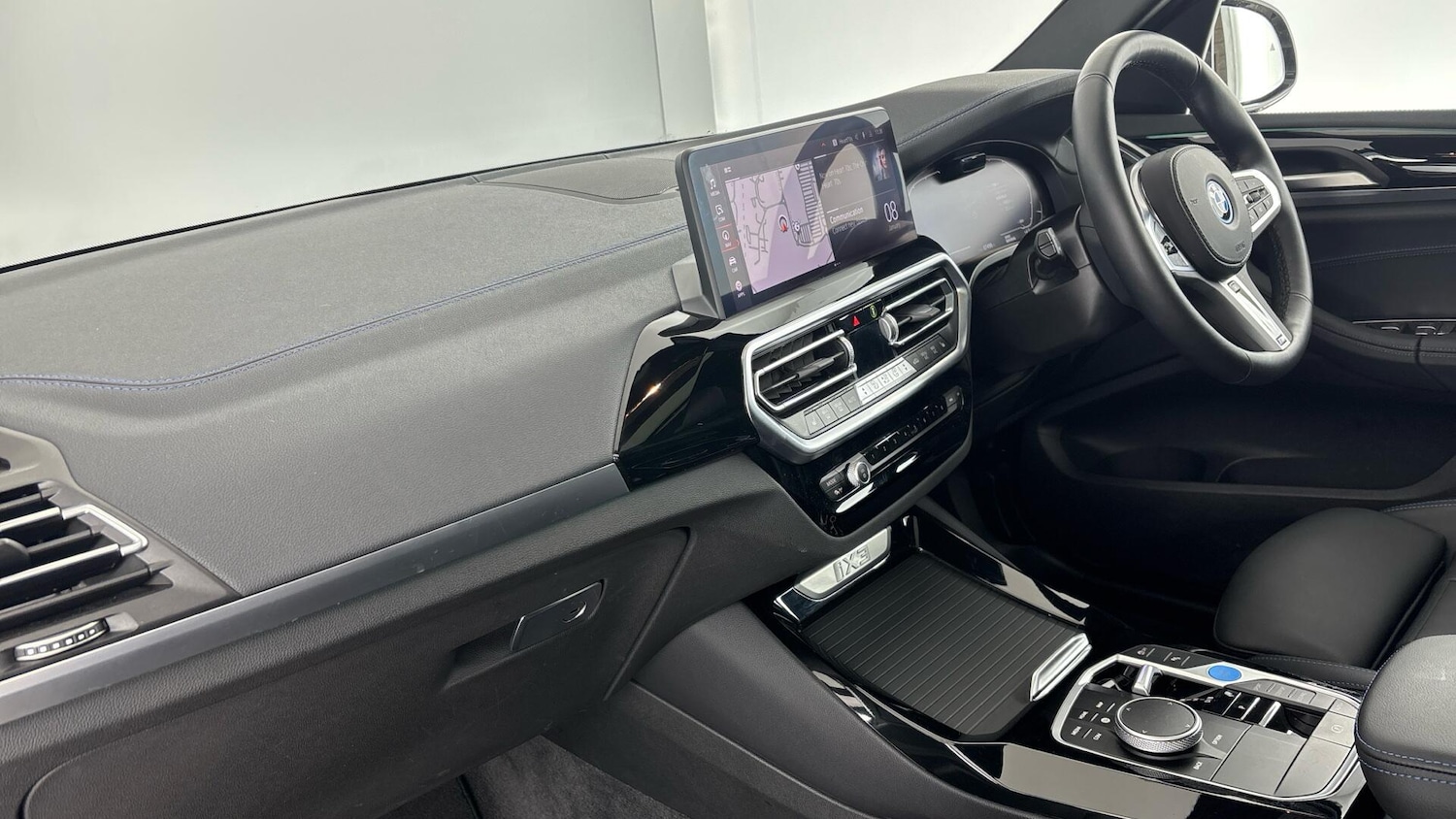 Used BMW iX3 2025 for sale - 77130938: Photo 7
