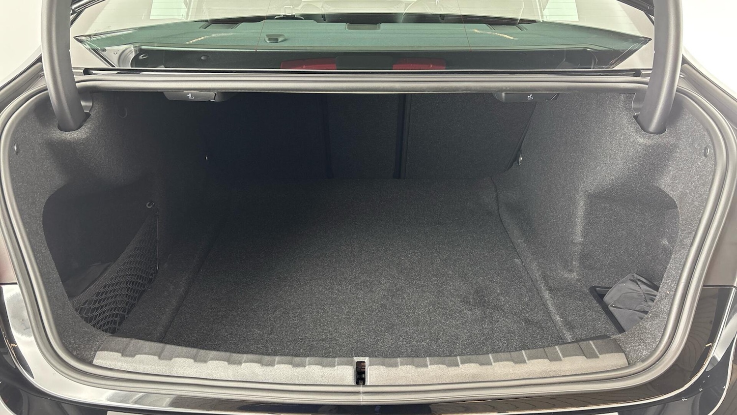 Used BMW 3 Series 2024 for sale - 76760318: Photo 13