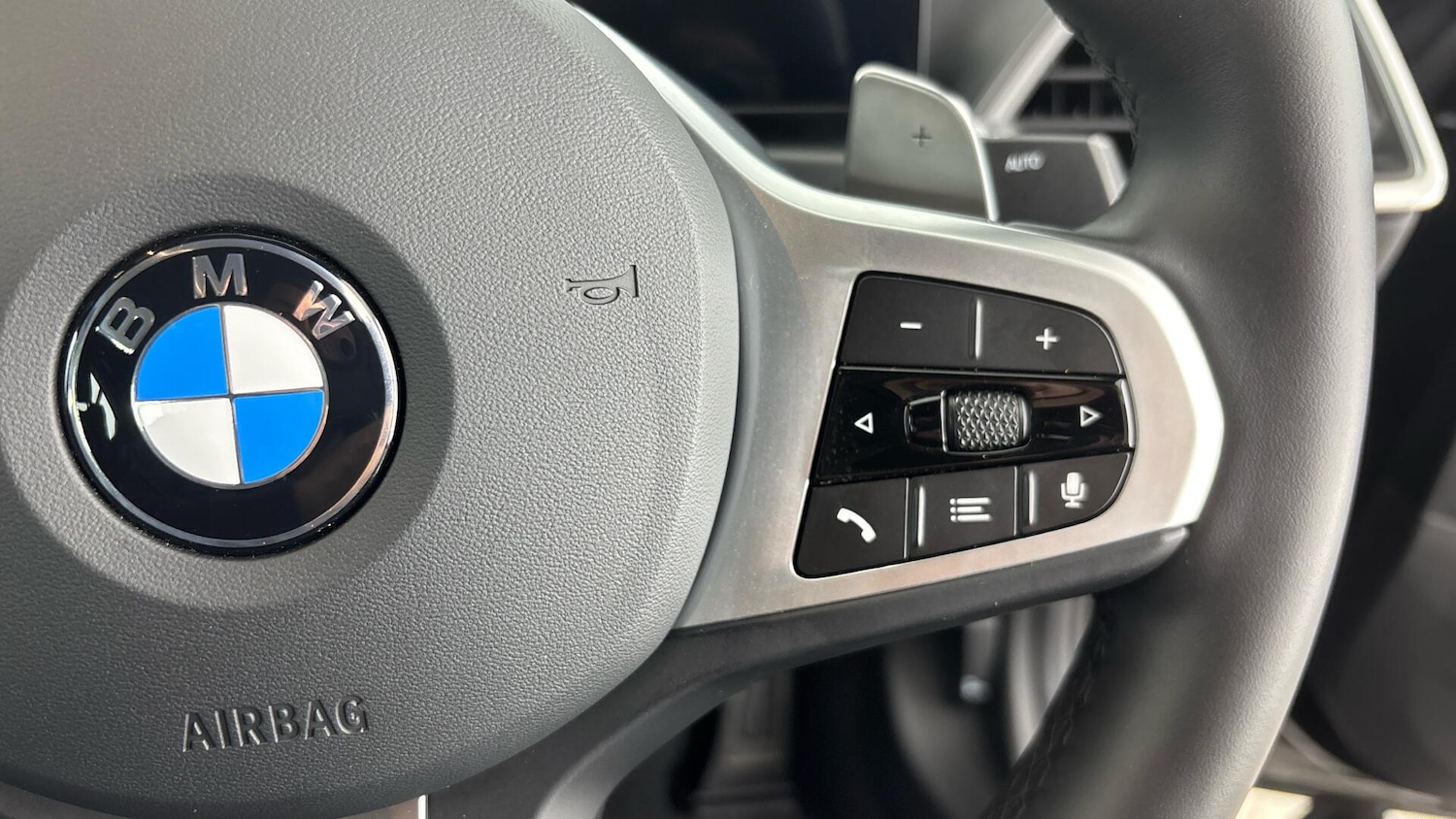 Used BMW 3 Series 2024 for sale - 76760318: Photo 18