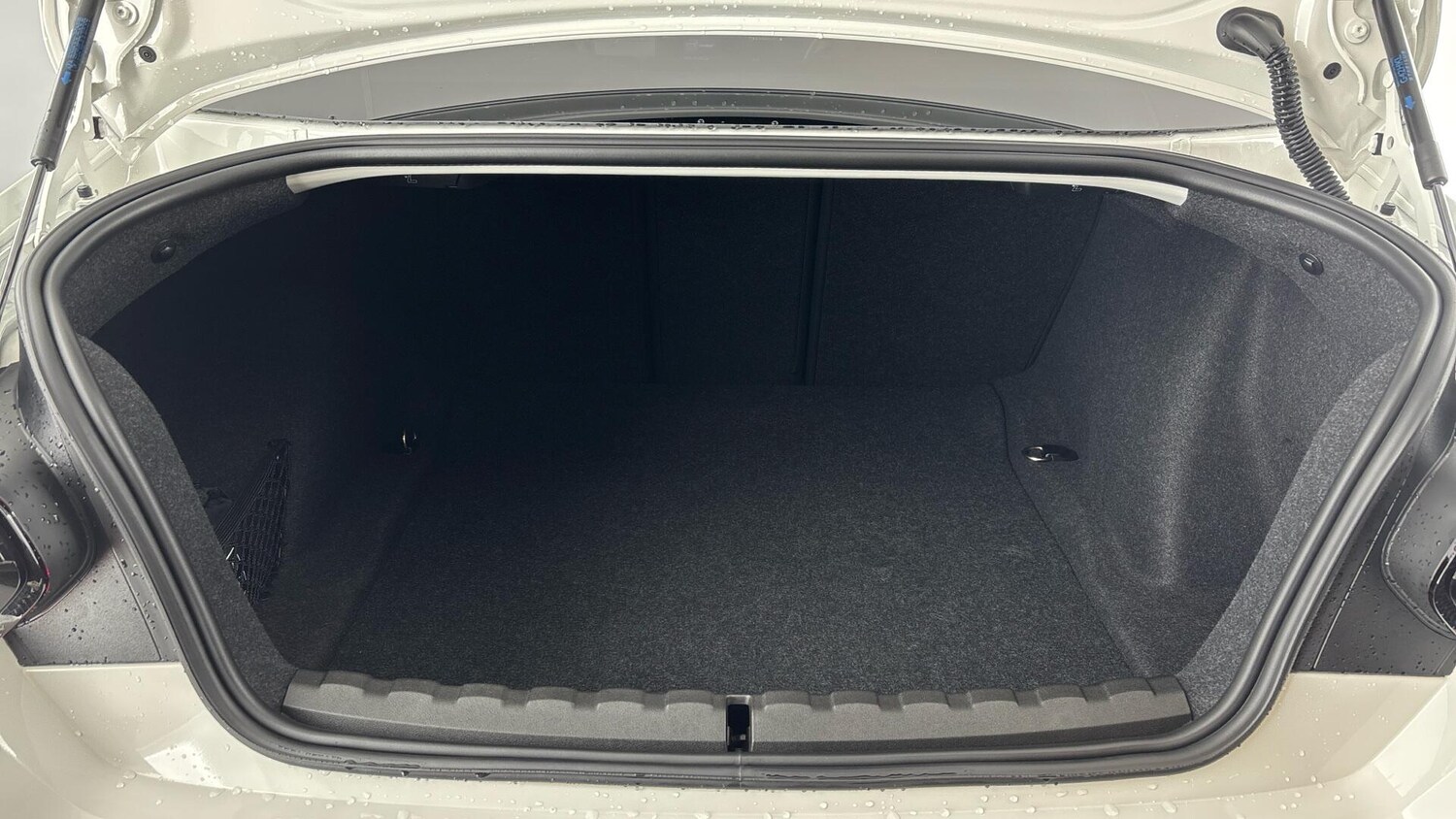 Used BMW M2 2024 for sale - 76760212: Photo 13