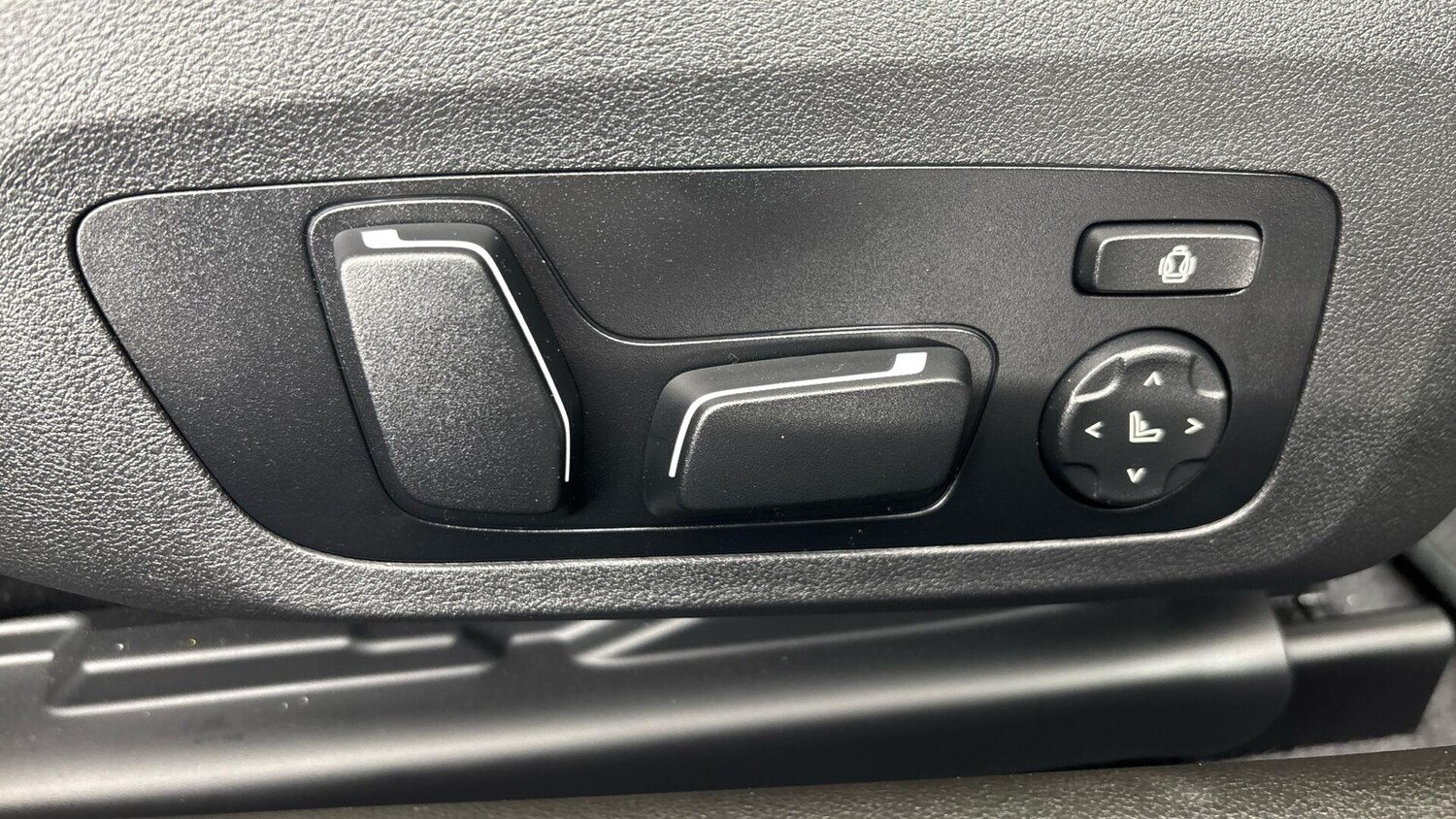 Used BMW M2 2024 for sale - 76760212: Photo 39