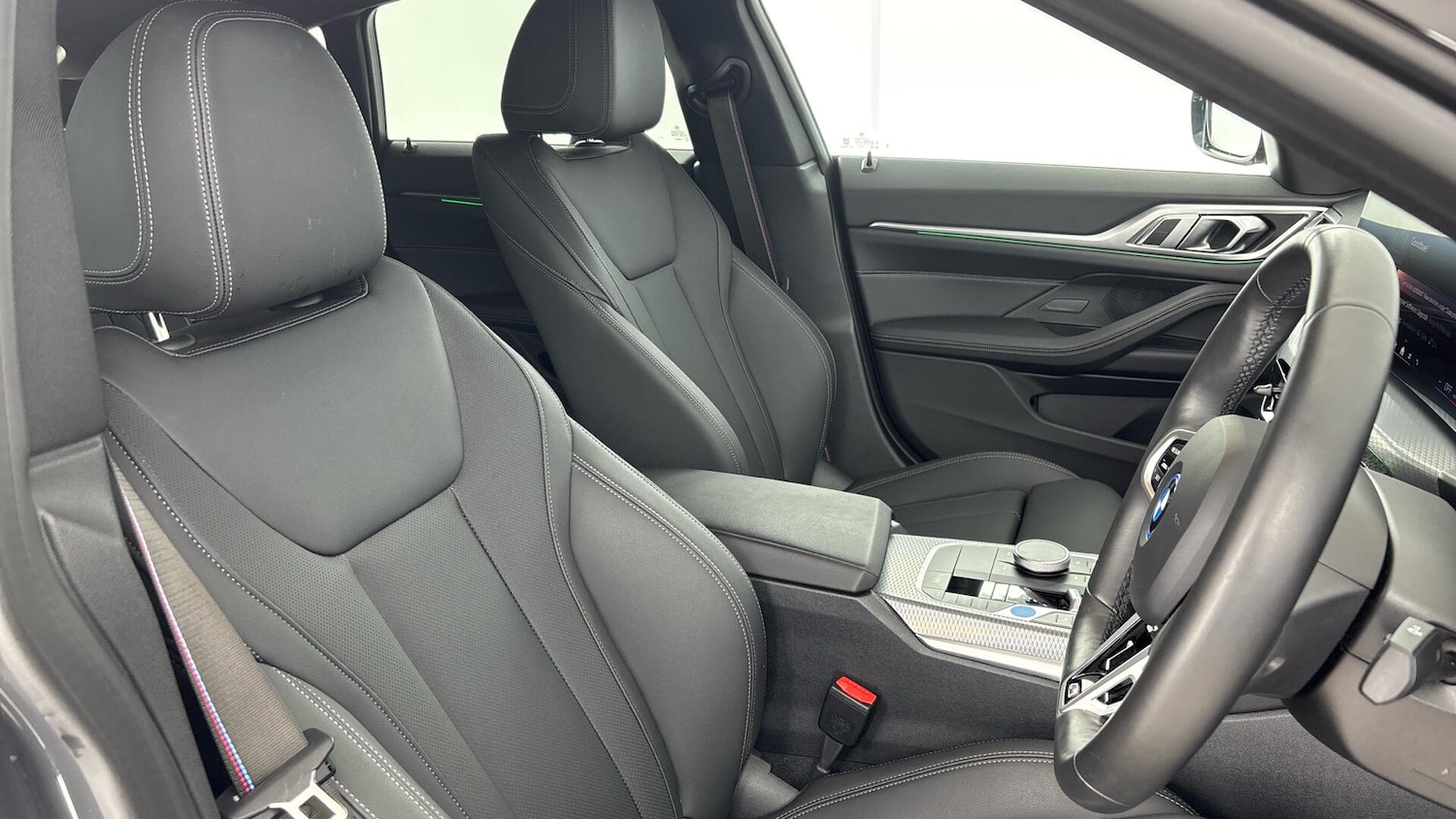 Used BMW i4 2025 for sale - 76760409: Photo 11